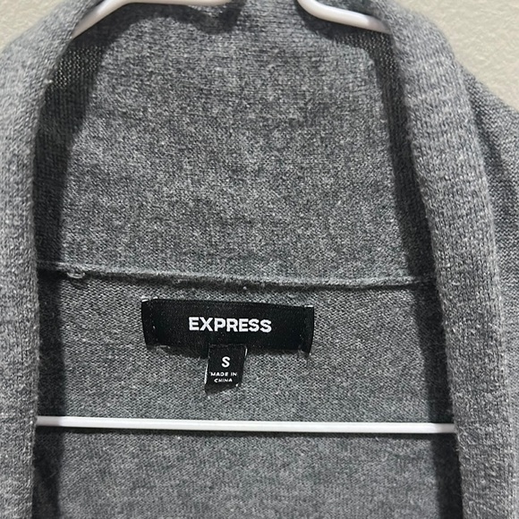 NWOT Express Heather Gray Cardigan size S - Picture 2 of 4